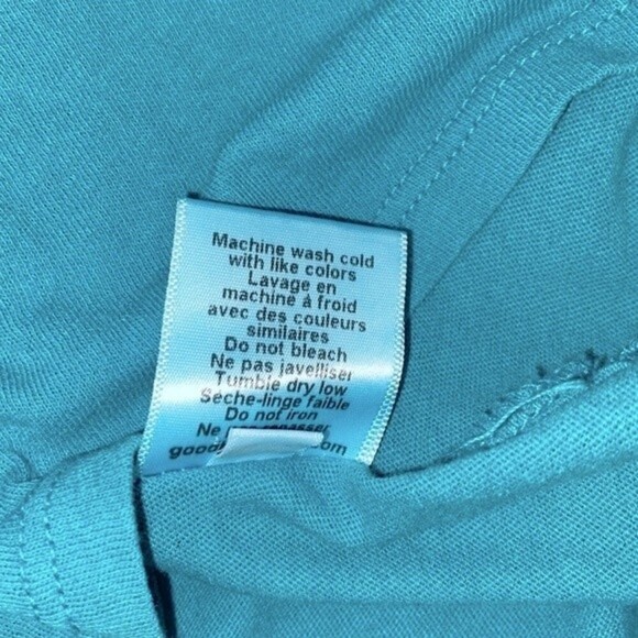 Good hYOUman. Turquoise weekend T-shirt size small - Picture 6 of 6